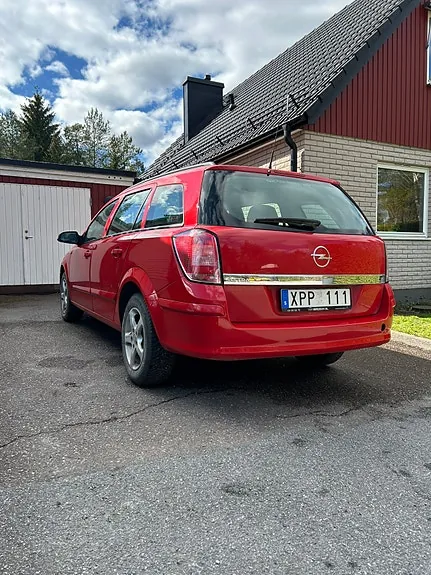Opel Astra 2006 photo 2