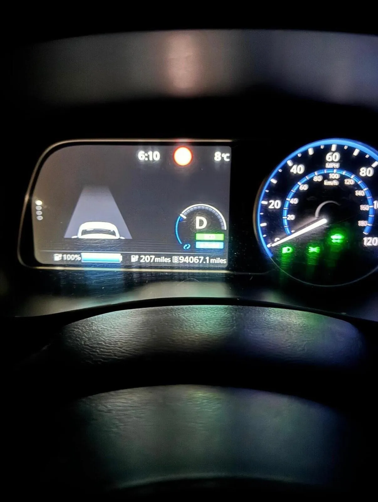 Nissan Leaf 2022 photo 5