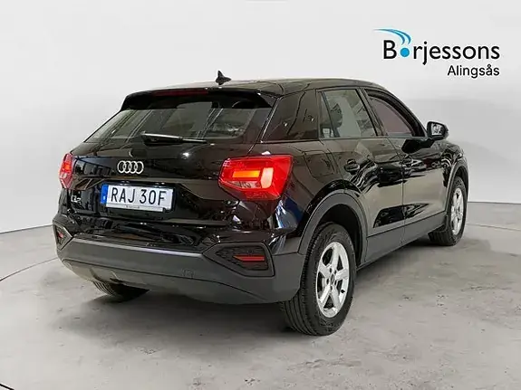 Audi Q2 2023 photo 3