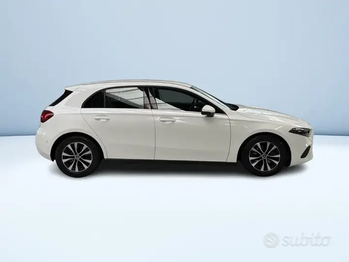 Mercedes-Benz A 2025 photo 3