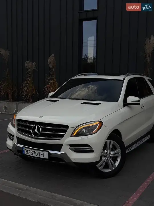 Mercedes-Benz M-Class 2013 photo 5