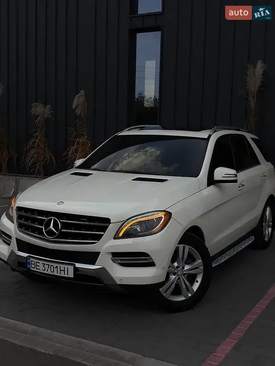 Mercedes-Benz M-Class 2013 photo 4