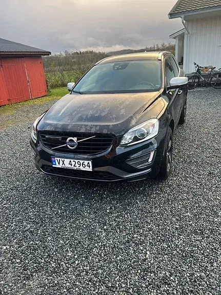 Volvo Xc60 2017 photo 2