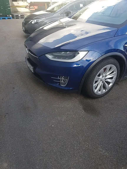 Tesla Model X 2017 photo 5