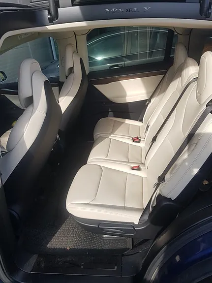 Tesla Model X 2017 photo 3
