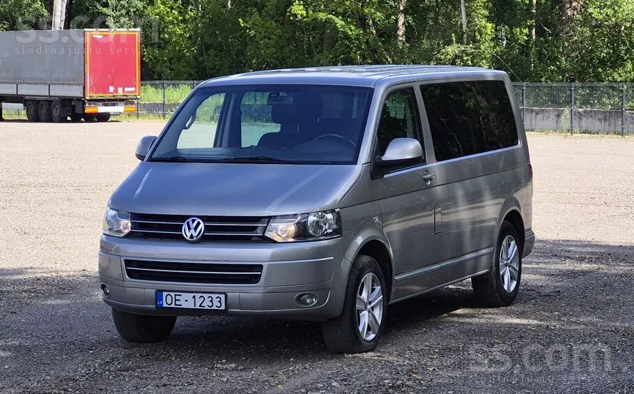 Volkswagen Transporter 2011 photo 2