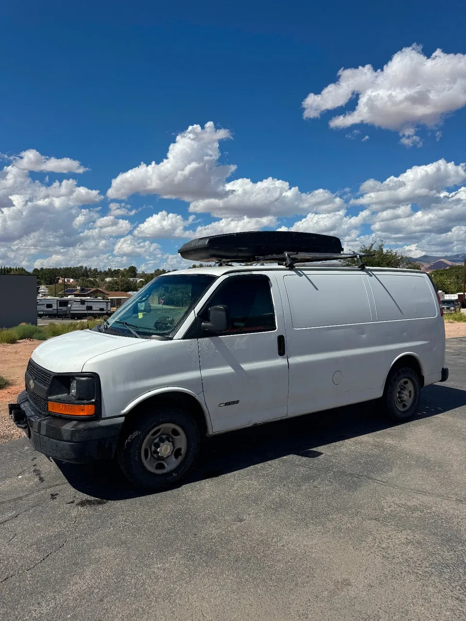 Chevrolet Express 2500 2004 photo 2