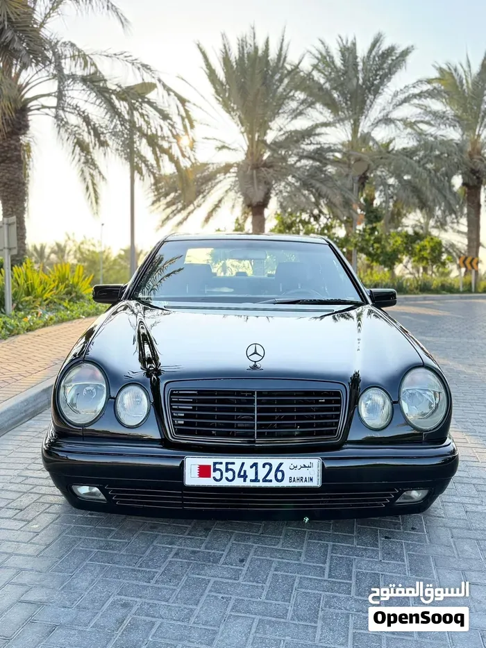 Mercedes-Benz E-Class 1996 photo 3