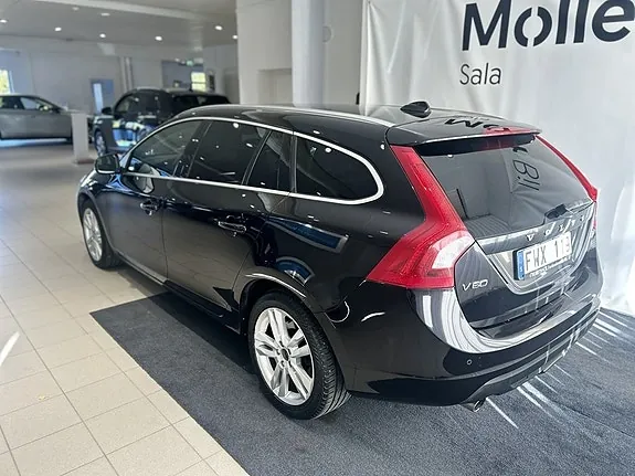 Volvo V60 2011 photo 4