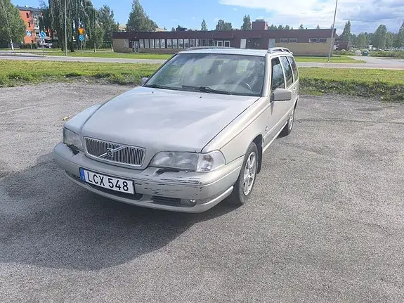 Volvo V70