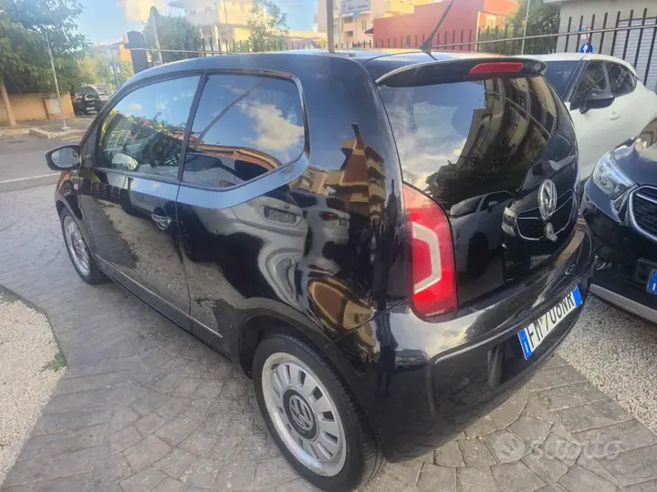 Volkswagen Up 2012 photo 2