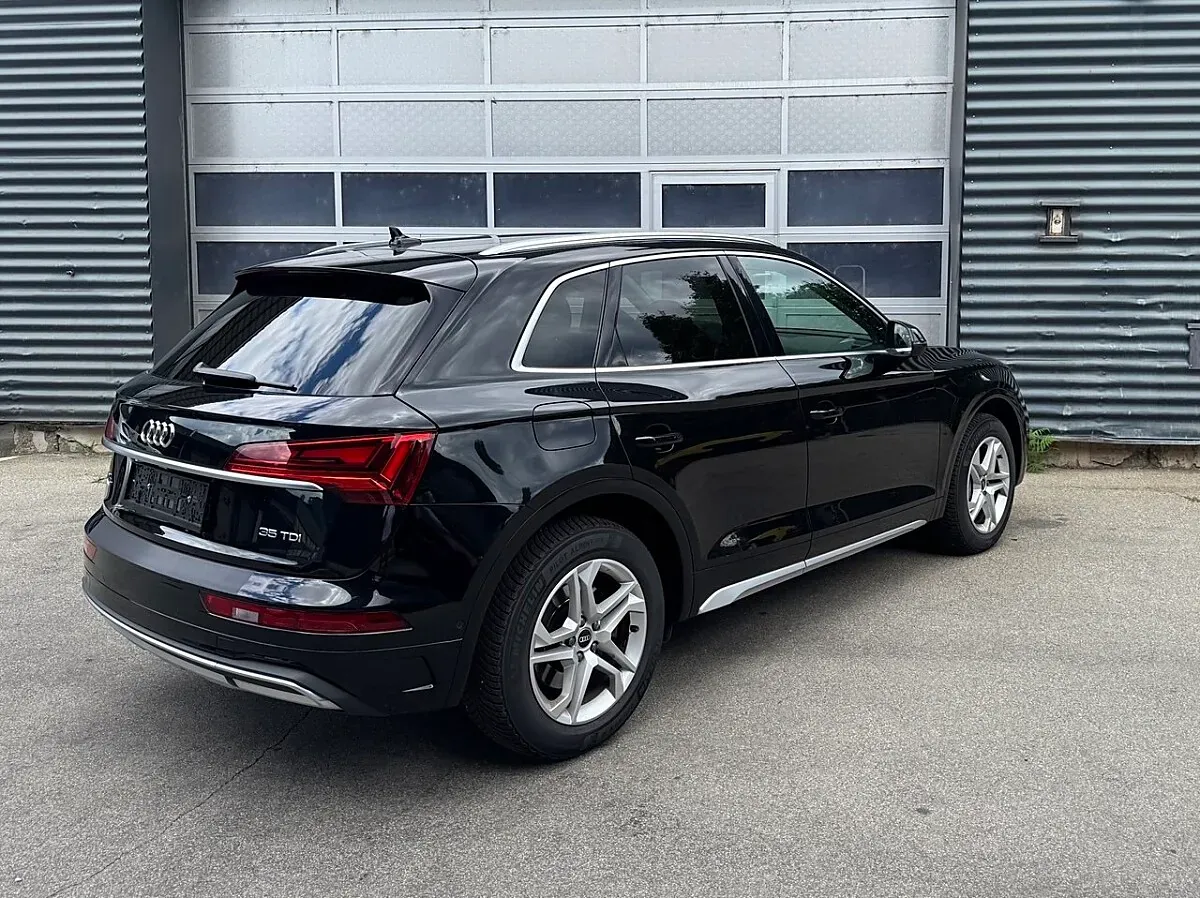 Audi Q5 2021 photo 3