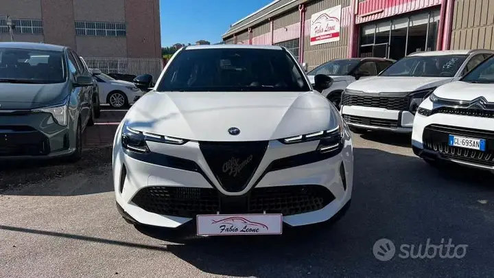 Alfa Romeo Junior 2026 photo 2