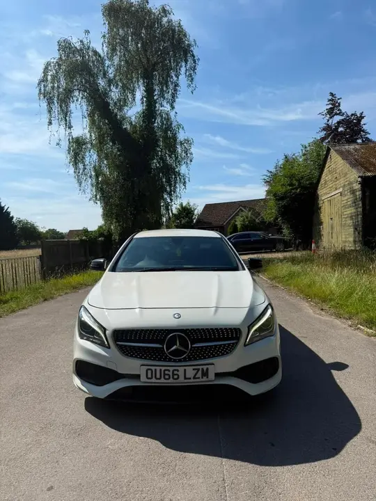 Mercedes-Benz Cla 2016 photo 2