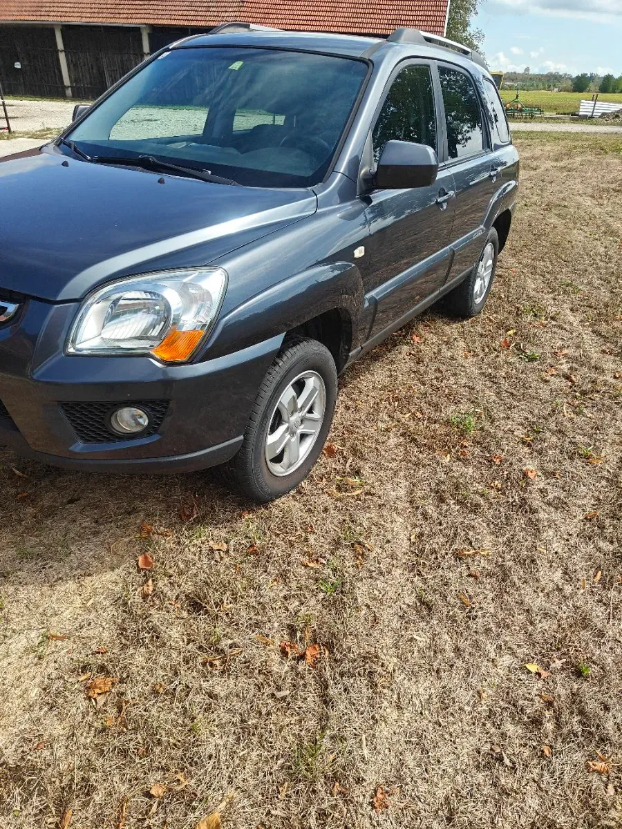 Kia Sportage 2009 photo 2