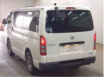 Toyota Hiace 2021 photo 3