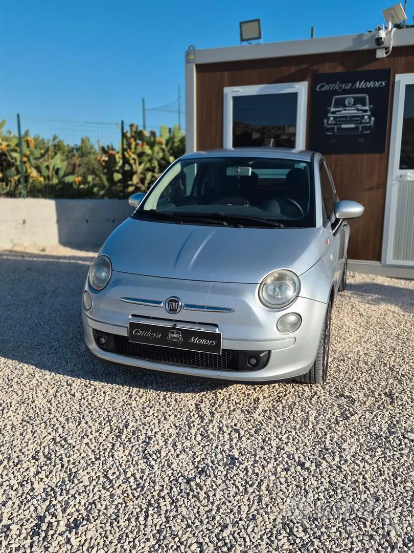 Fiat 500 2011 photo 2