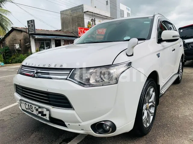Mitsubishi Outlander 2014 photo 3