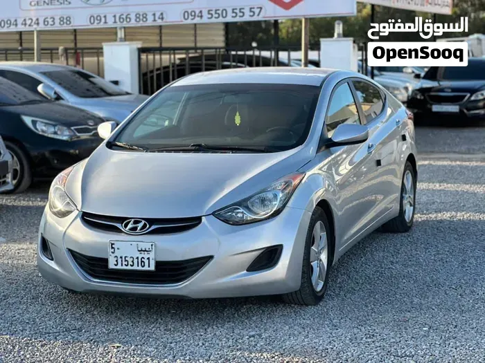 Hyundai Elantra 2012 photo 2