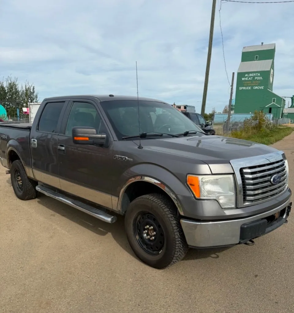 Ford F-150 2011 photo 2