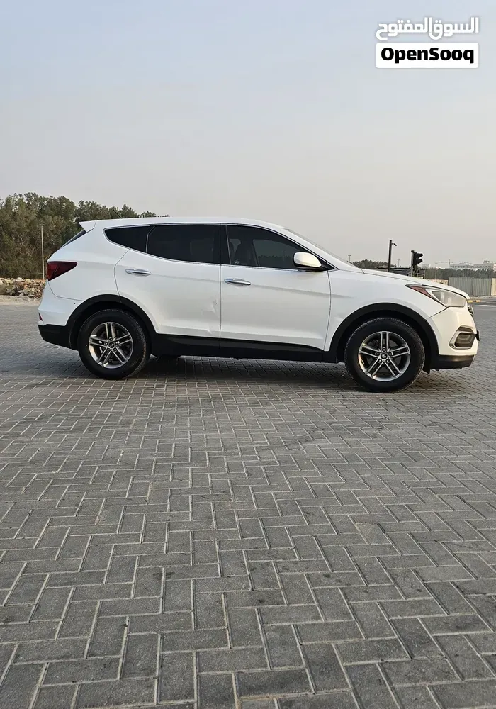 Hyundai Santa Fe 2018 photo 4
