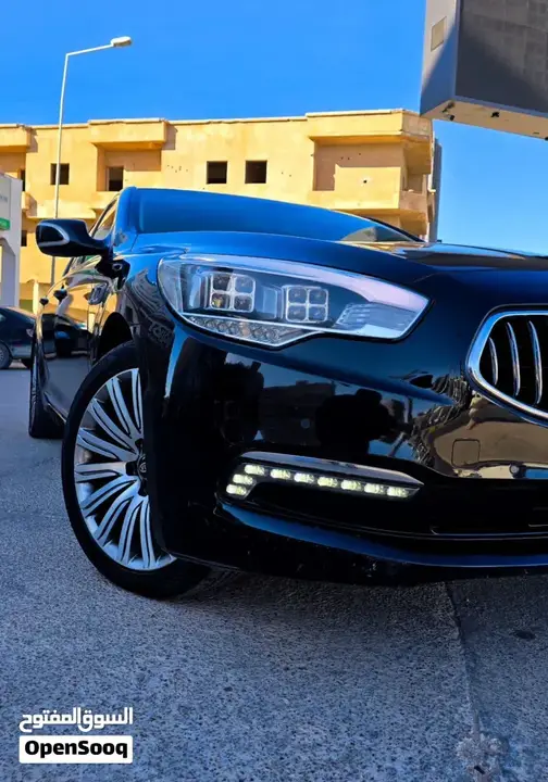 Kia Quoris