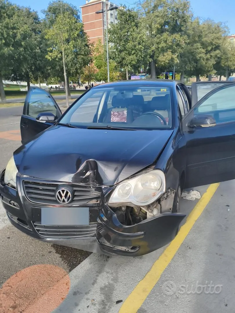 Volkswagen Polo 2007 photo 2