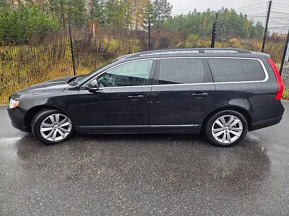 Volvo V70 2013 photo 5