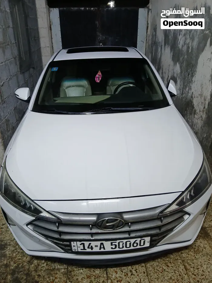 Hyundai Elantra 2019 photo 2