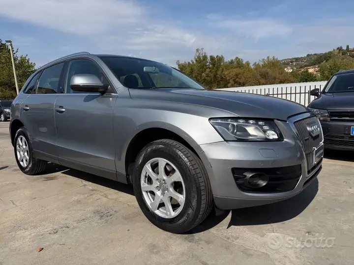 Audi Q5 2010 photo 5