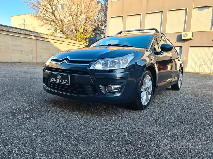 Citroen C4 2010 photo 3