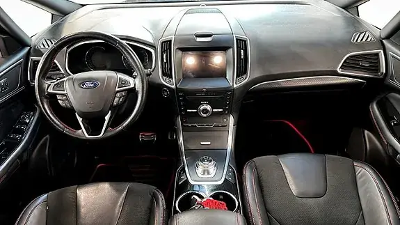 Ford S-Max 2019 photo 4