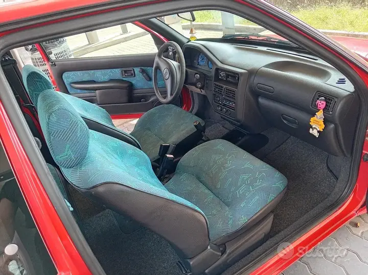 Peugeot 106 1996 photo 2