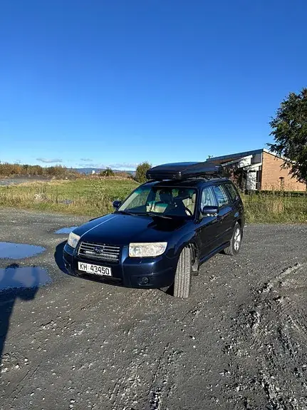Subaru Forester 2006 photo 2