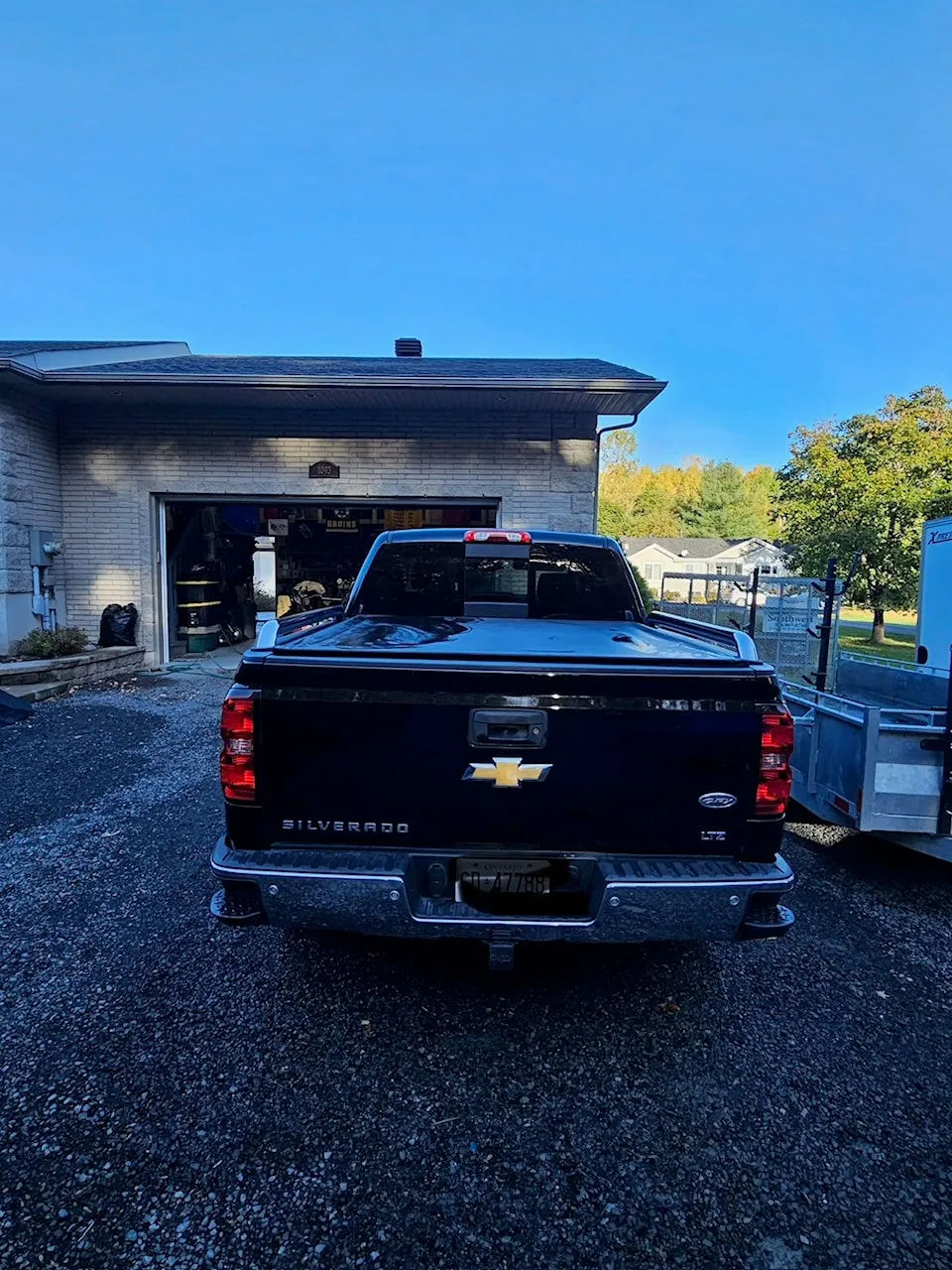 Chevrolet Silverado 1500 2015 photo 2
