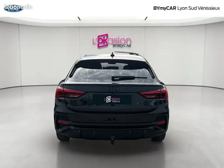 Audi Q3 2024 photo 4