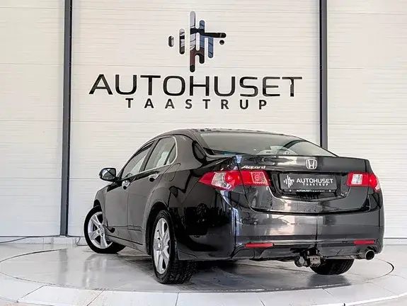 Honda Accord 2009 photo 2