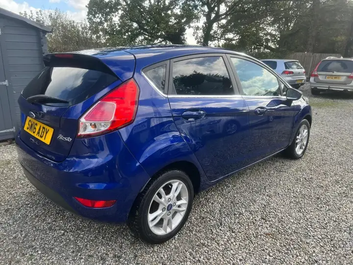 Ford Fiesta 2016 photo 3