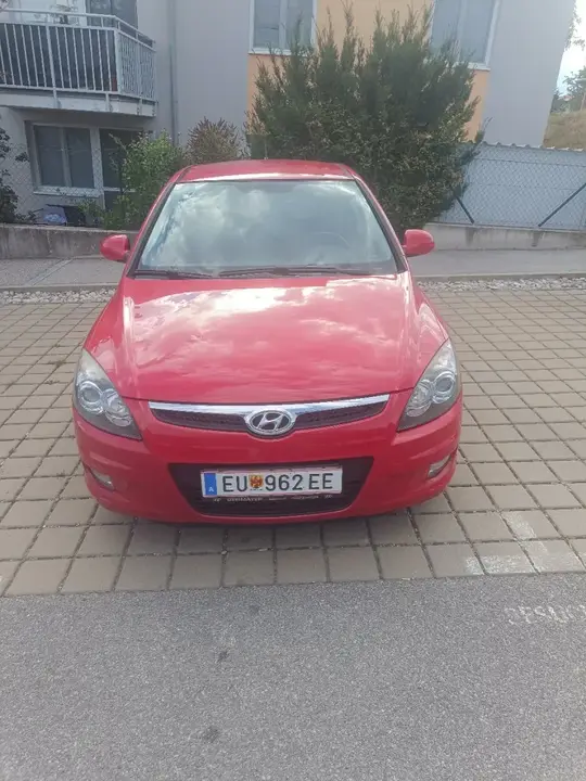 Hyundai I30 2010 photo 2