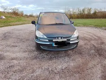 Peugeot 807