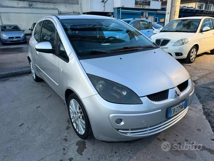 Mitsubishi Colt 2010 photo 5