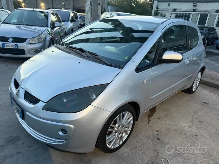 Mitsubishi Colt