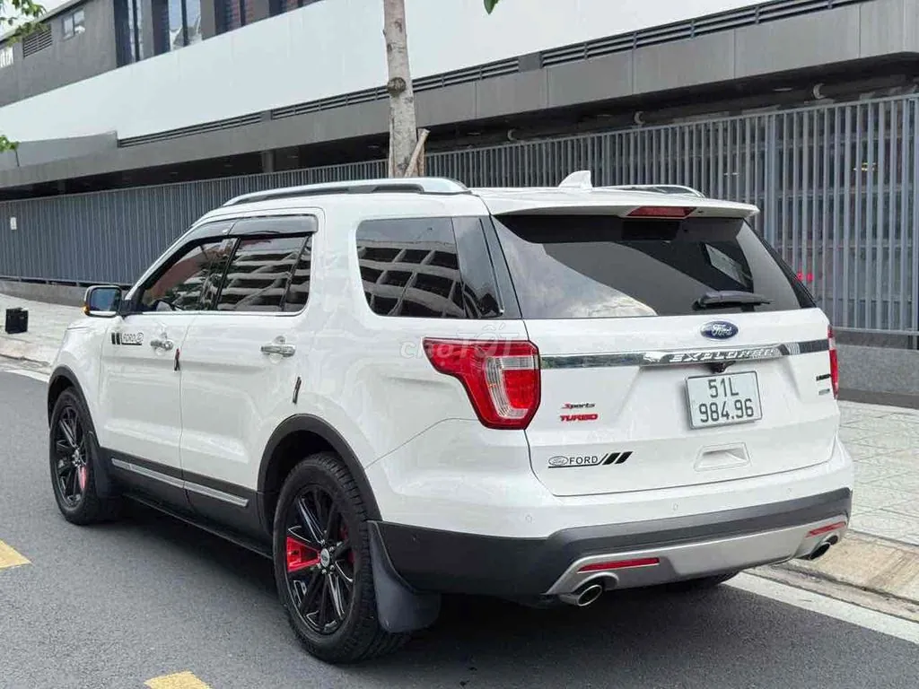 Ford Explorer 2017 photo 5