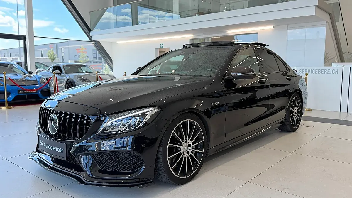 Mercedes-Benz C-Class