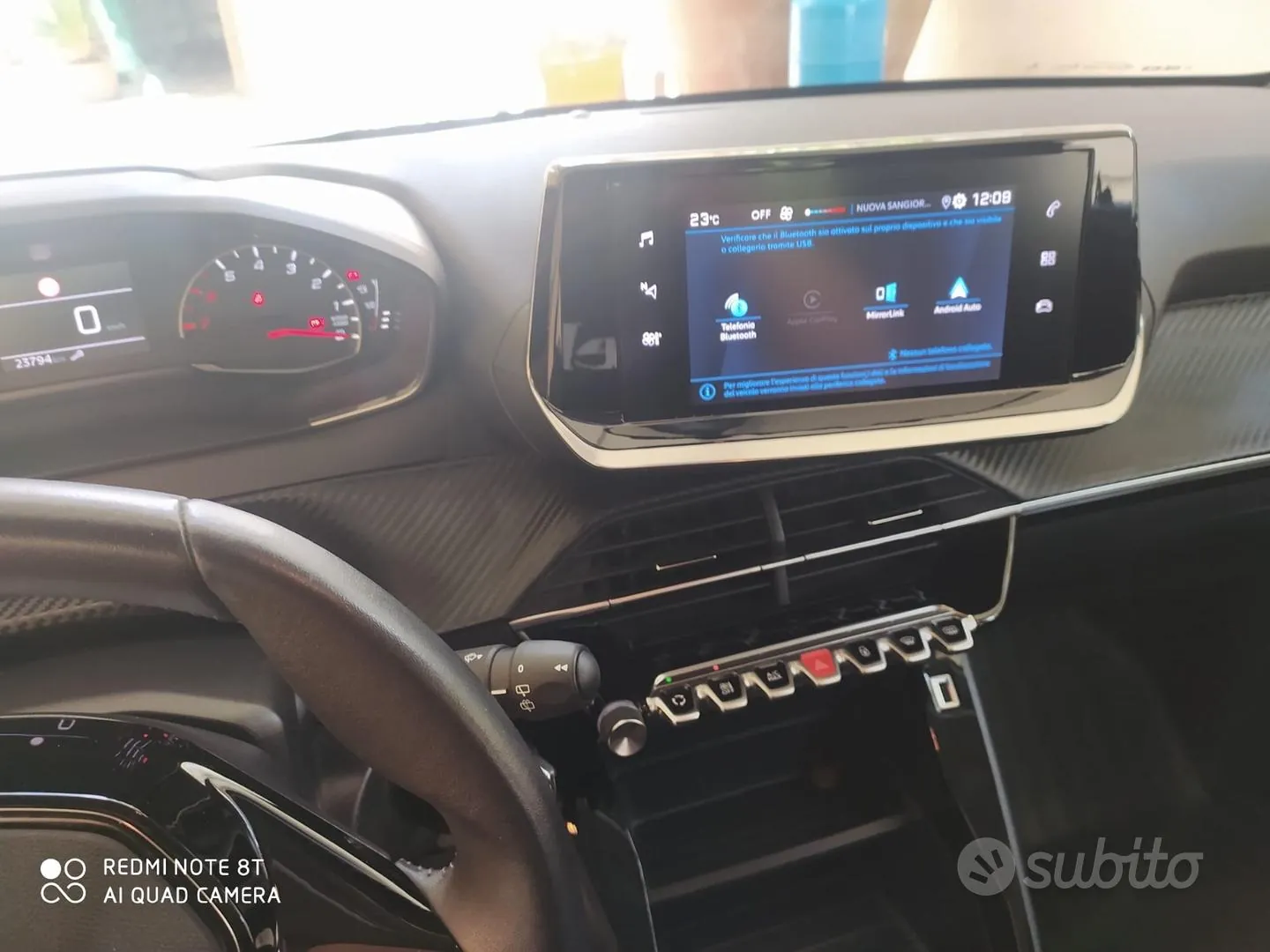 Peugeot 2008 2023 photo 4
