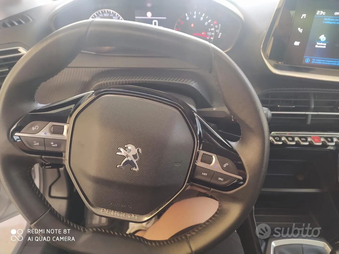 Peugeot 2008 2023 photo 5