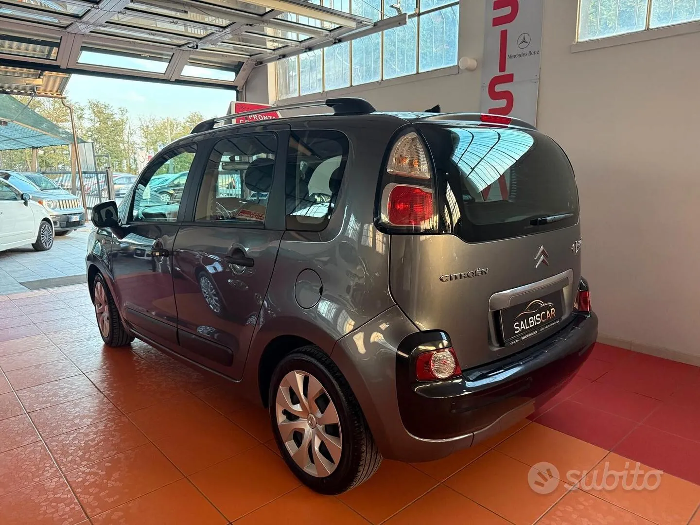 Citroen C3 Picasso 2010 photo 2