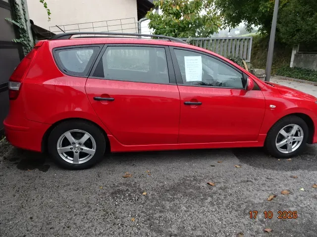 Hyundai I30 2011 photo 2