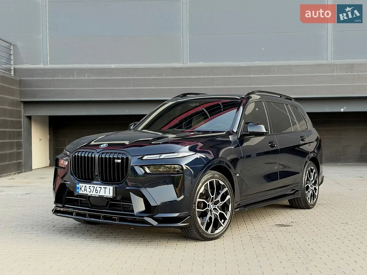 BMW X7 2025 photo 5