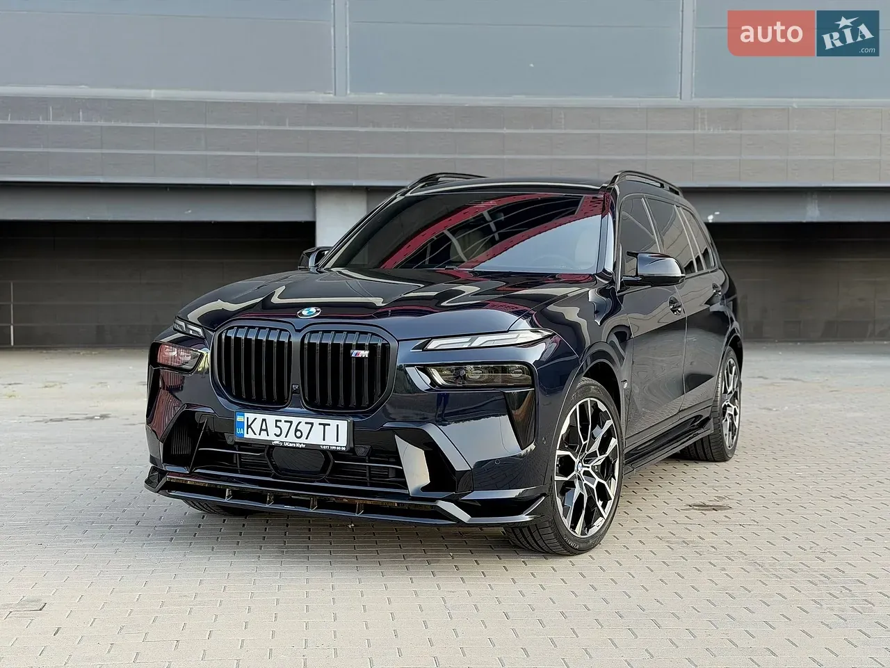BMW X7 2025 photo 3